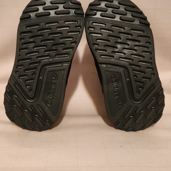 Toddler Adidas - Picture 5 of 5